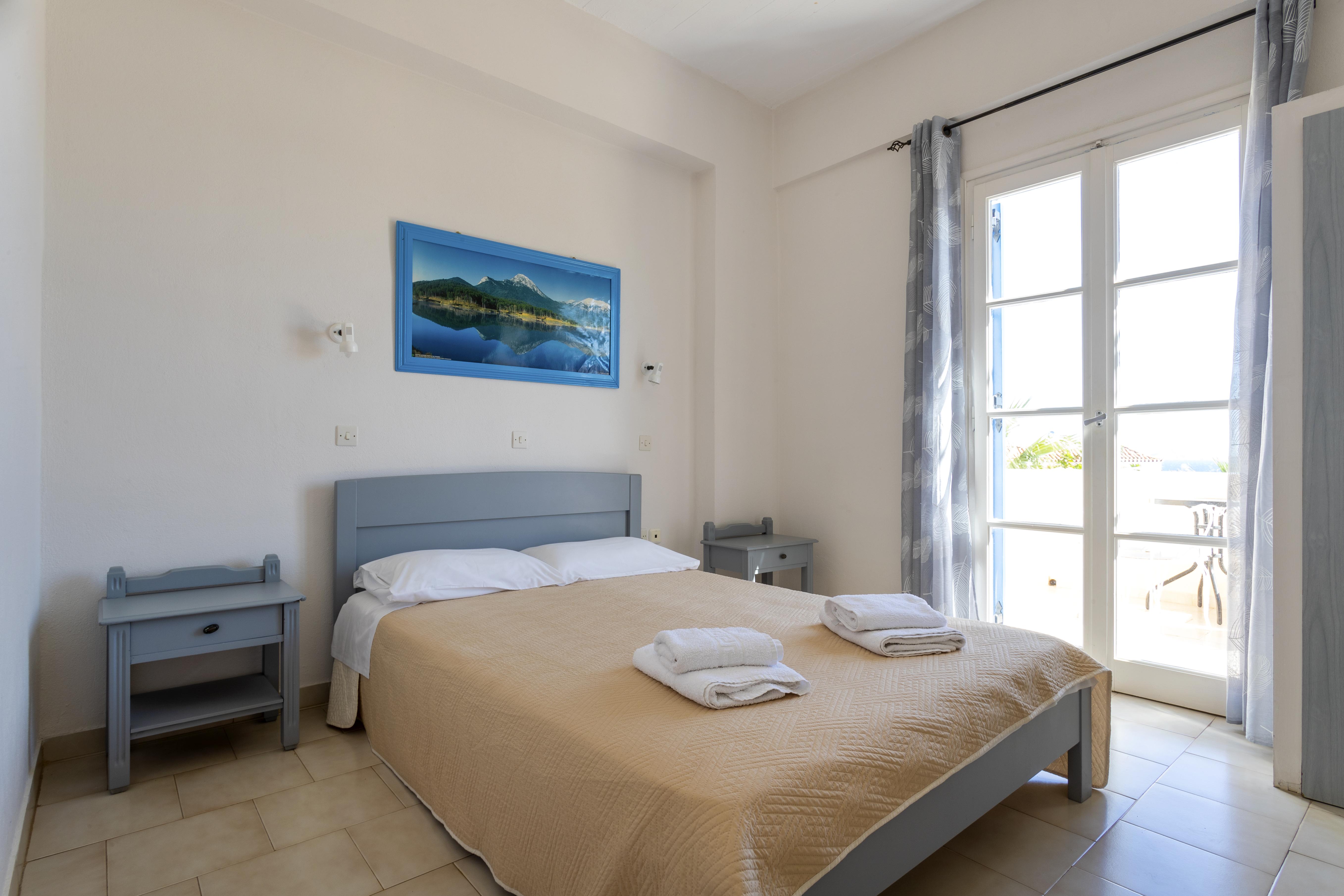 Vanas Apartments 斯派赛斯 外观 照片
